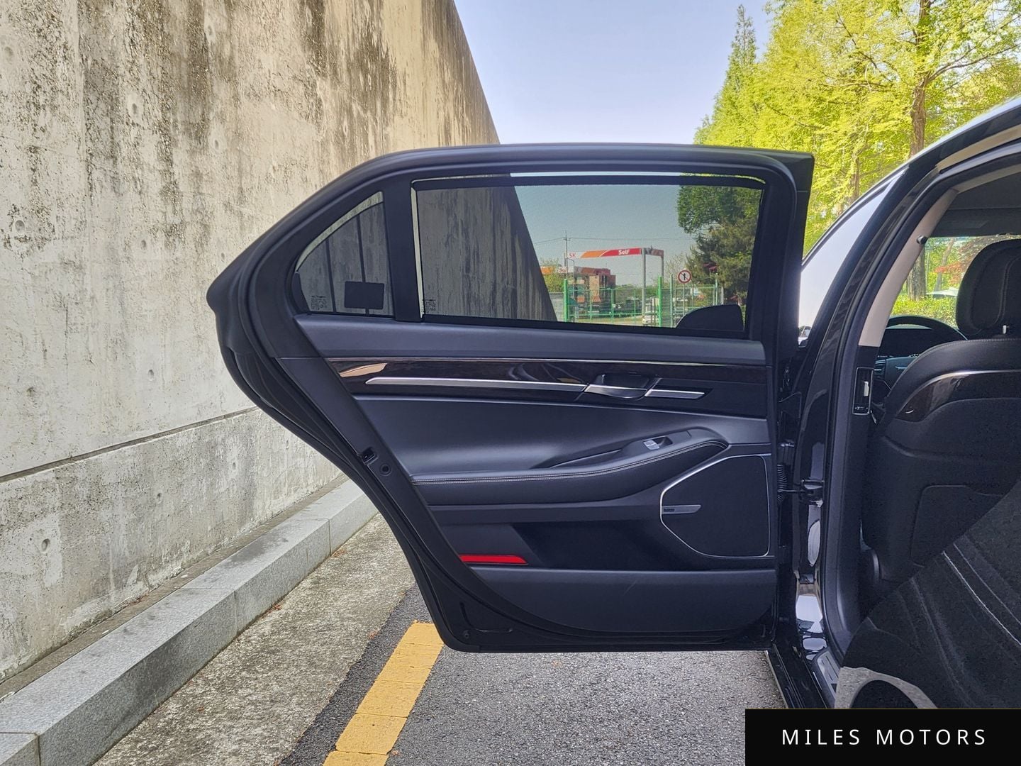 Genesis G90 2019 — миниатюра 11