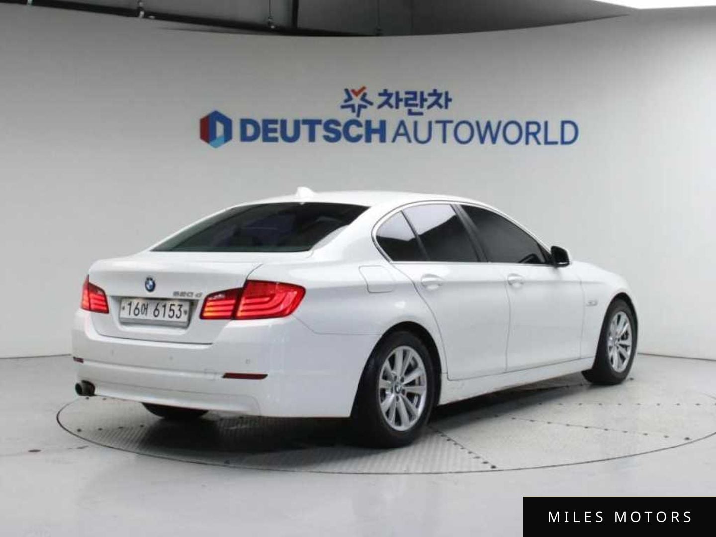 BMW 5시리즈 (F10) 2012 — миниатюра 2