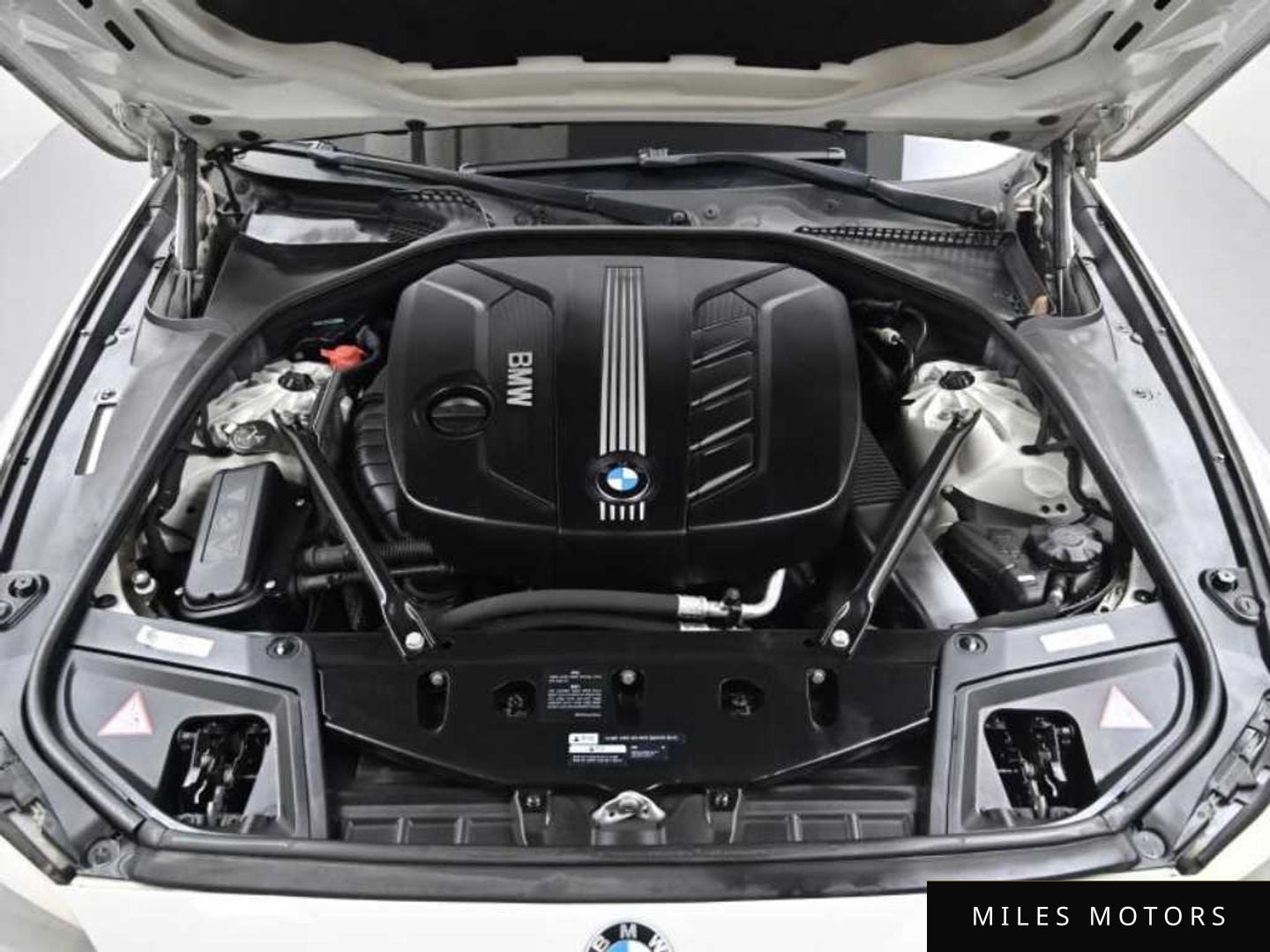 BMW 5시리즈 (F10) 2012 — миниатюра 6