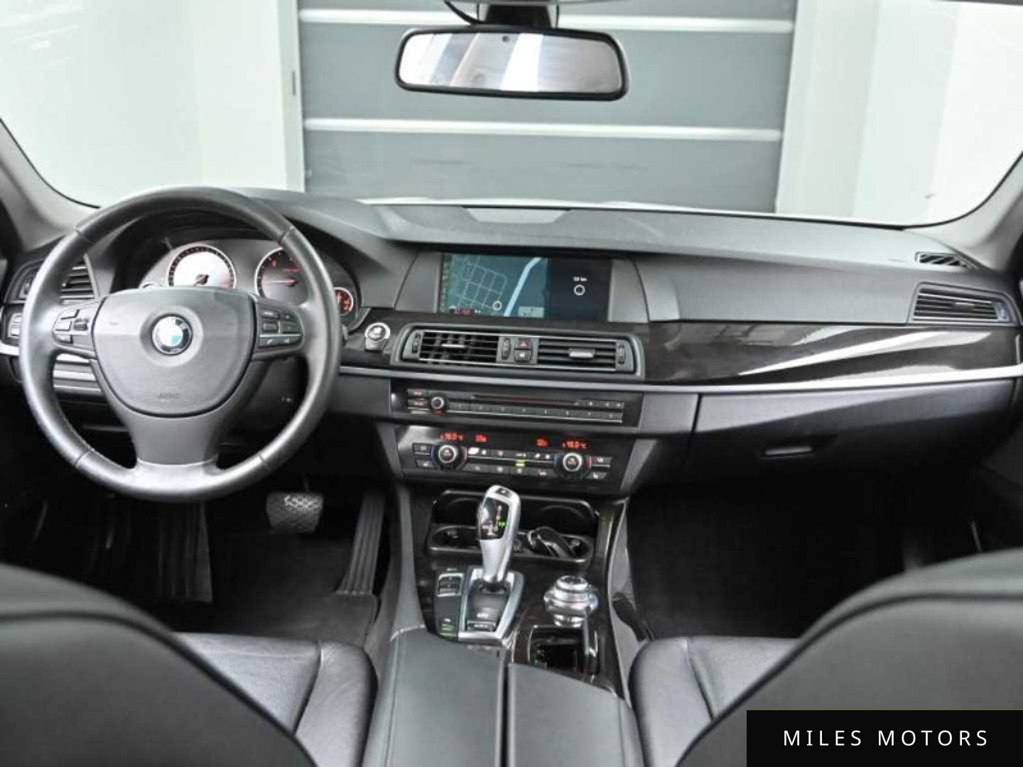 BMW 5시리즈 (F10) 2012 — миниатюра 7