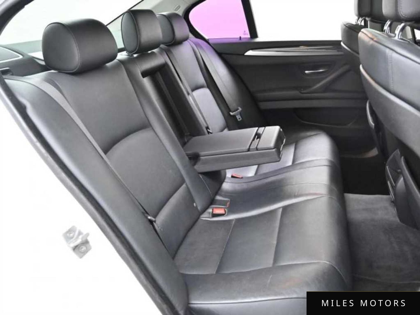 BMW 5시리즈 (F10) 2012 — миниатюра 12