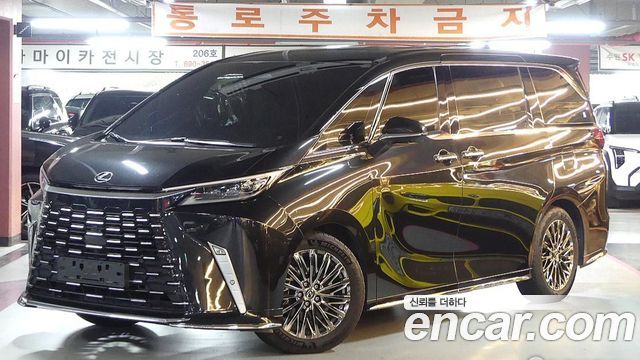 Лексус LM 2025 — миниатюра 2