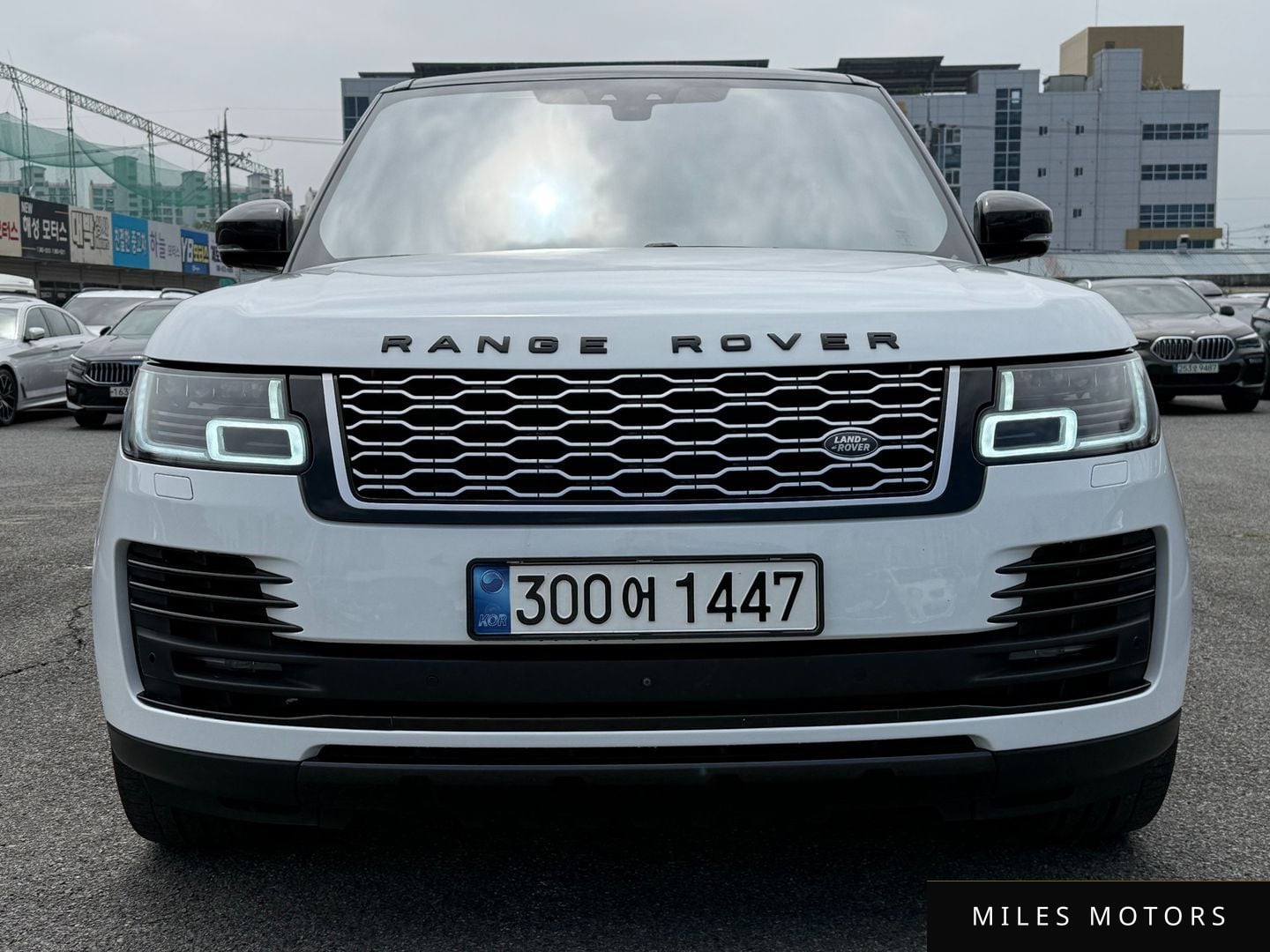 Land Rover Range Rover 2017 — фото 1 из 12