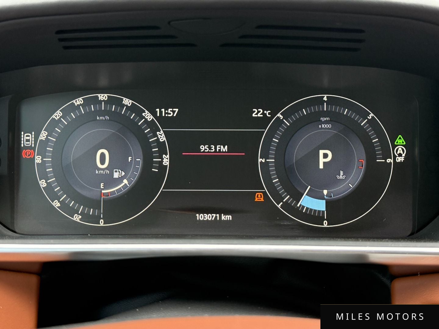 Land Rover Range Rover 2017 — миниатюра 8