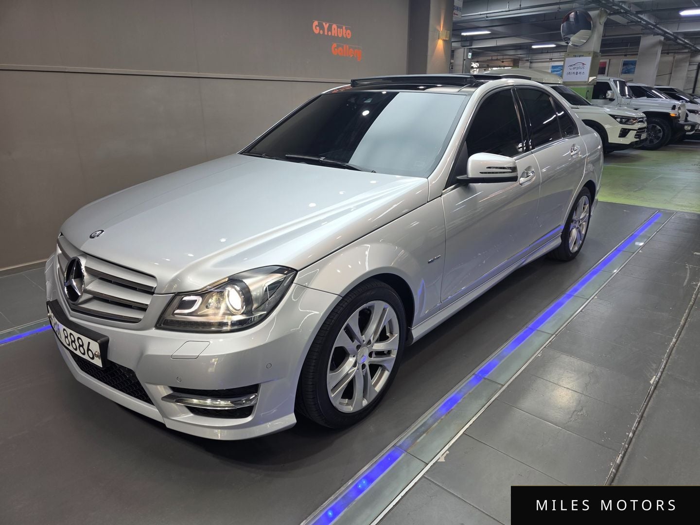 Mercedes-Benz C-Class W204 2012 — фото 1 из 12