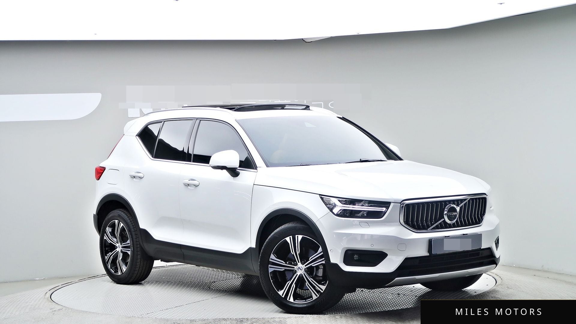 Volvo XC40 2021 — миниатюра 3