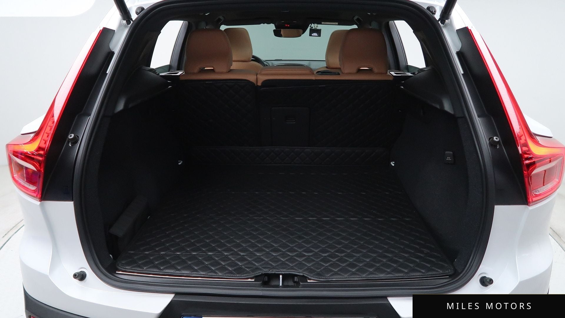 Volvo XC40 2021 — миниатюра 12