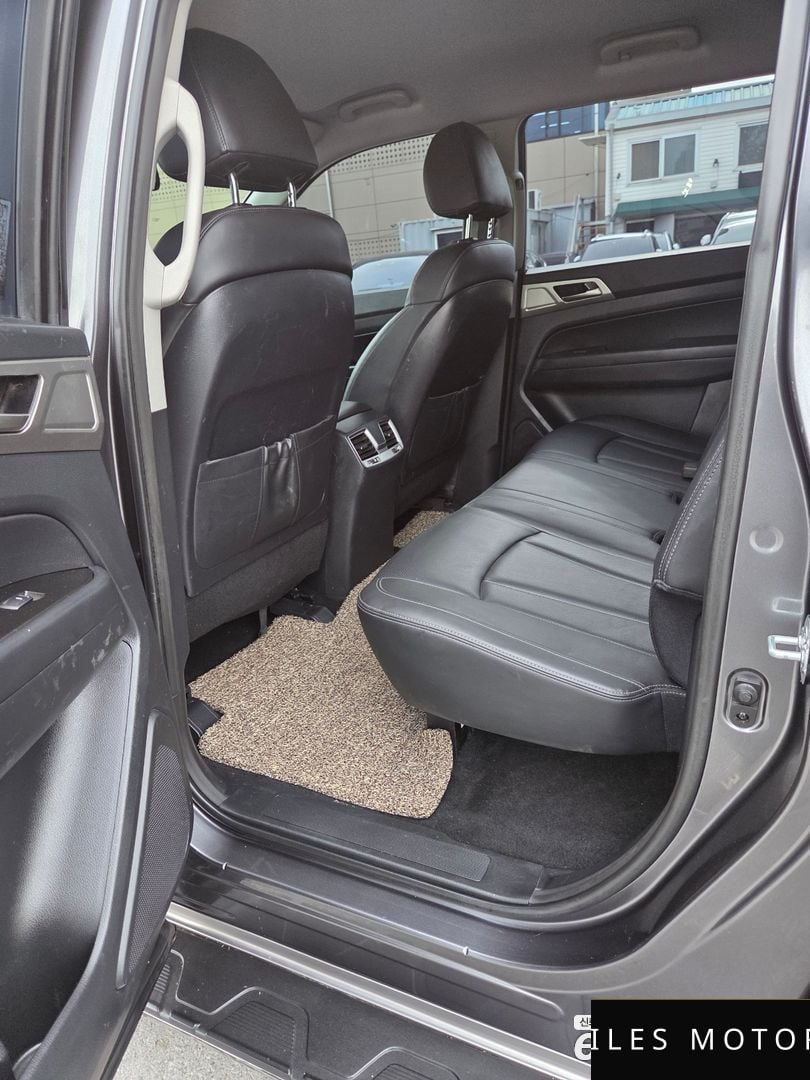 KG Mobility Rexton 2019 — миниатюра 11