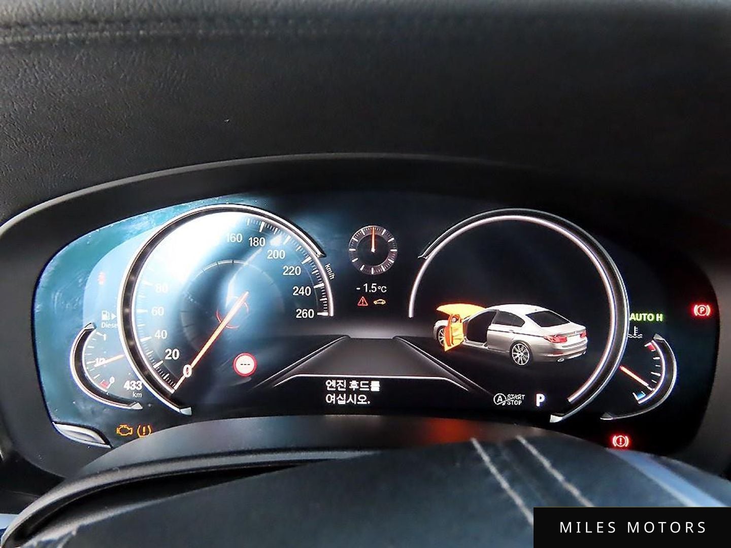 BMW 5 Series (G30) 2017 — миниатюра 9