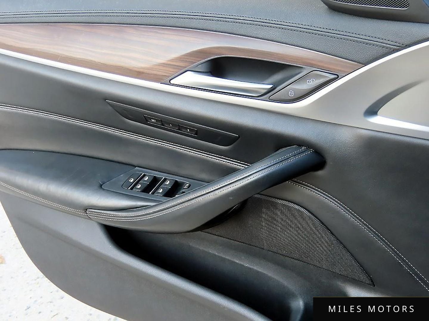 BMW 5 Series (G30) 2017 — миниатюра 12