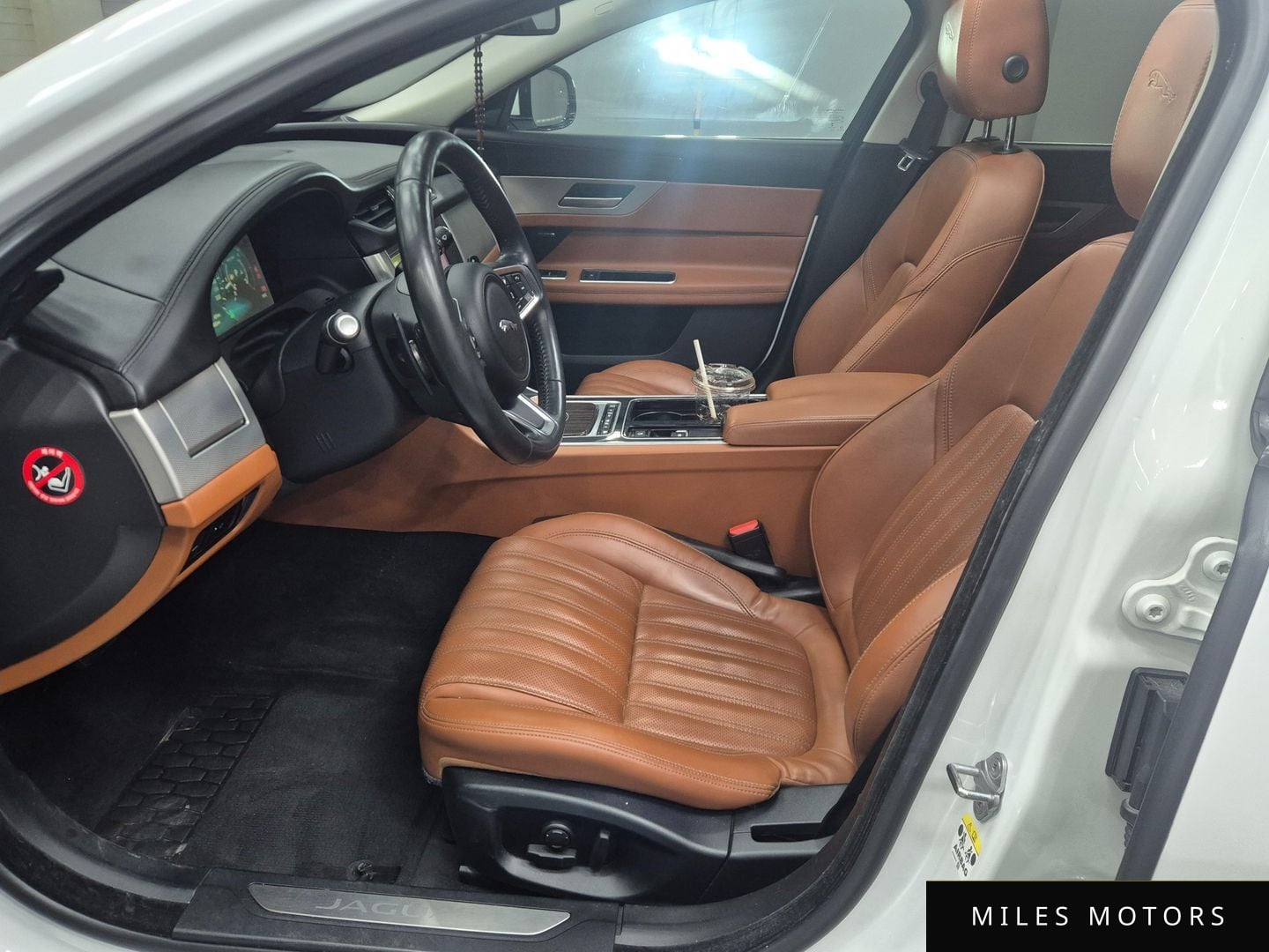 Jaguar XF (X260) 2018 — миниатюра 7