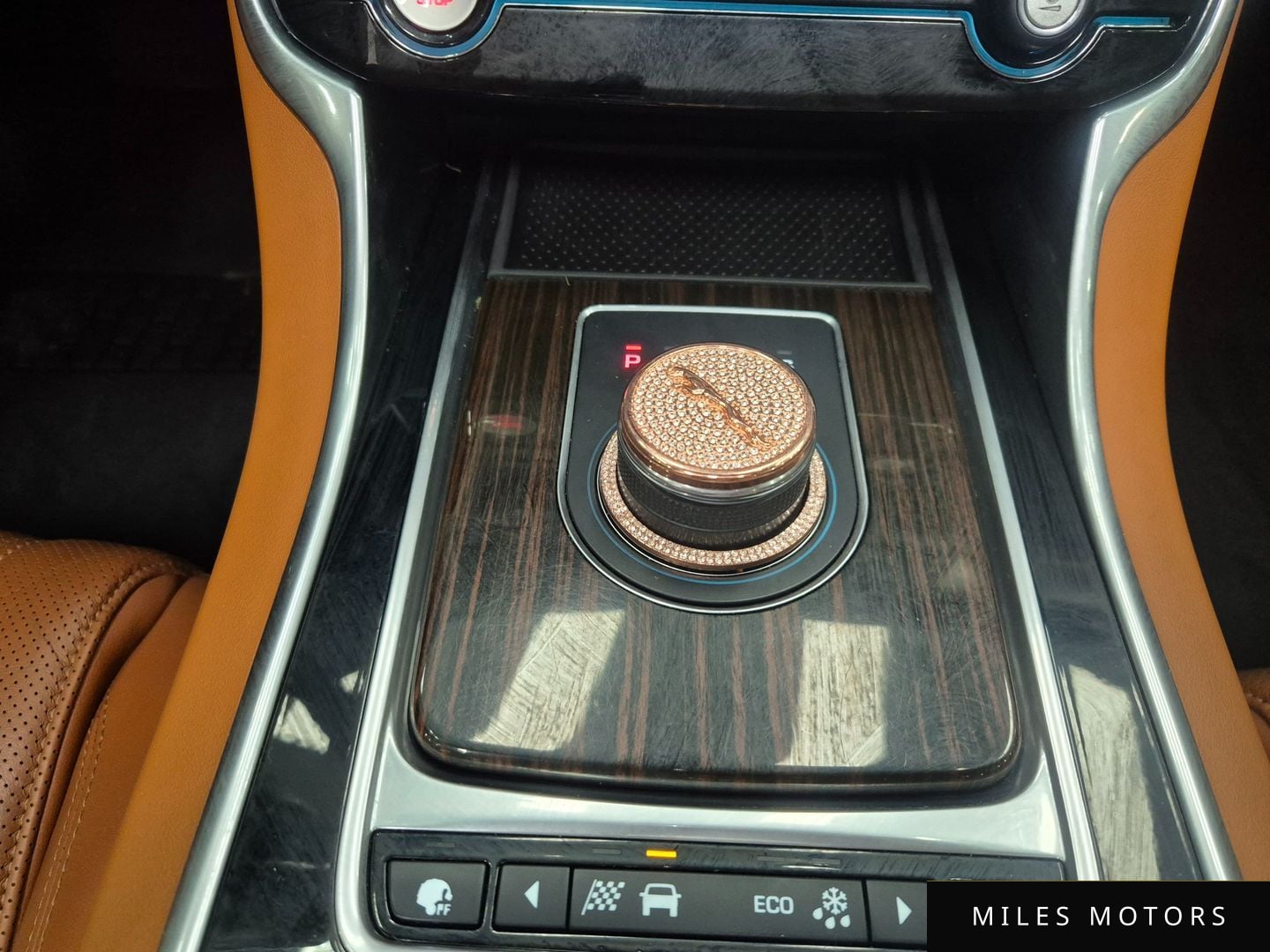 Jaguar XF (X260) 2018 — миниатюра 8