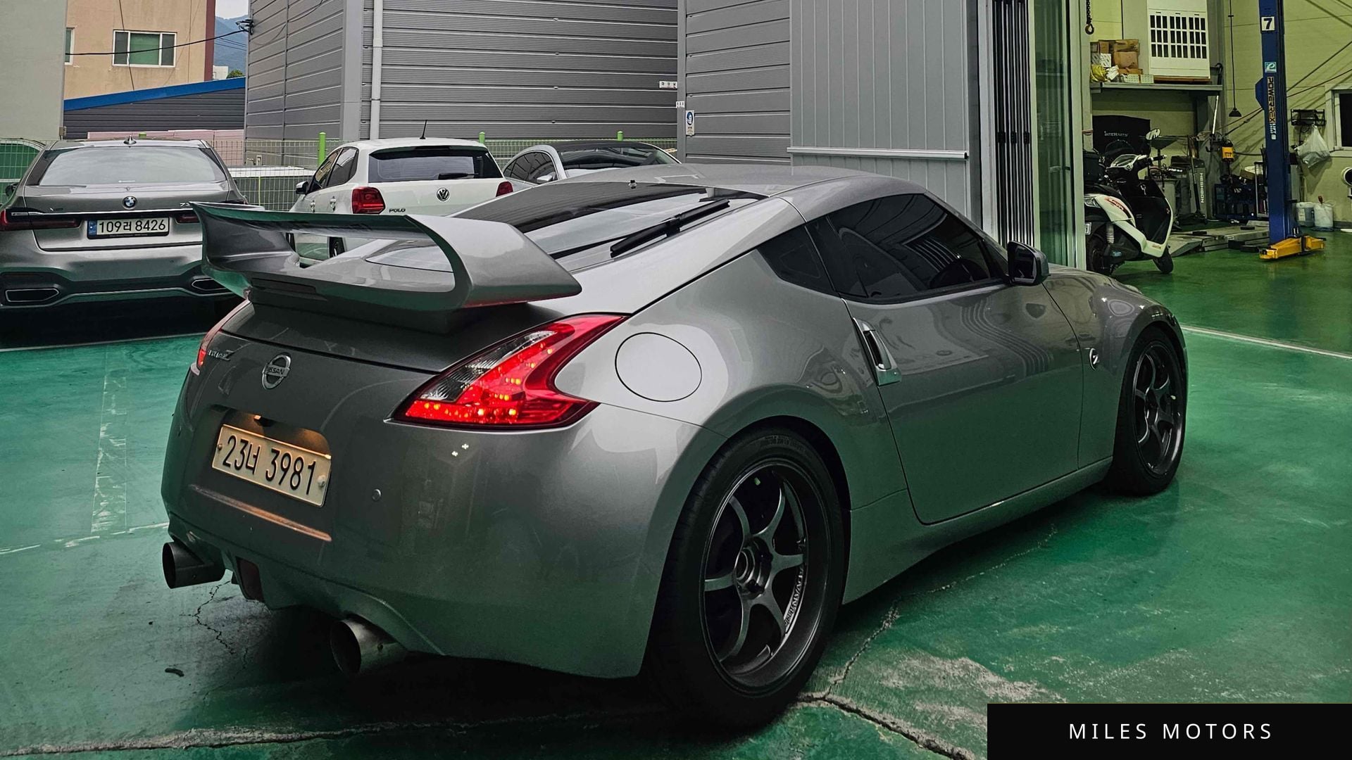 Nissan 370Z 2009 — миниатюра 2