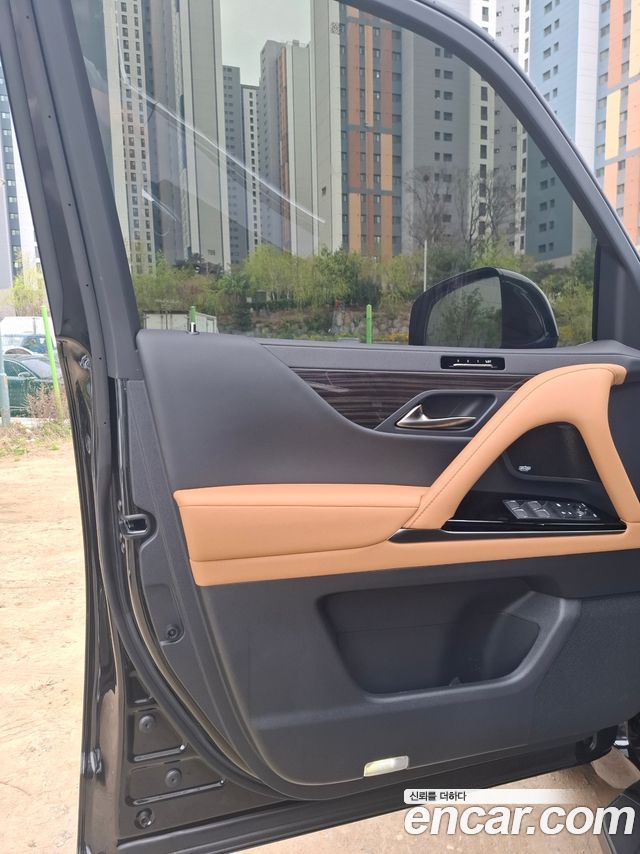 Лексус LX 2026 — миниатюра 14