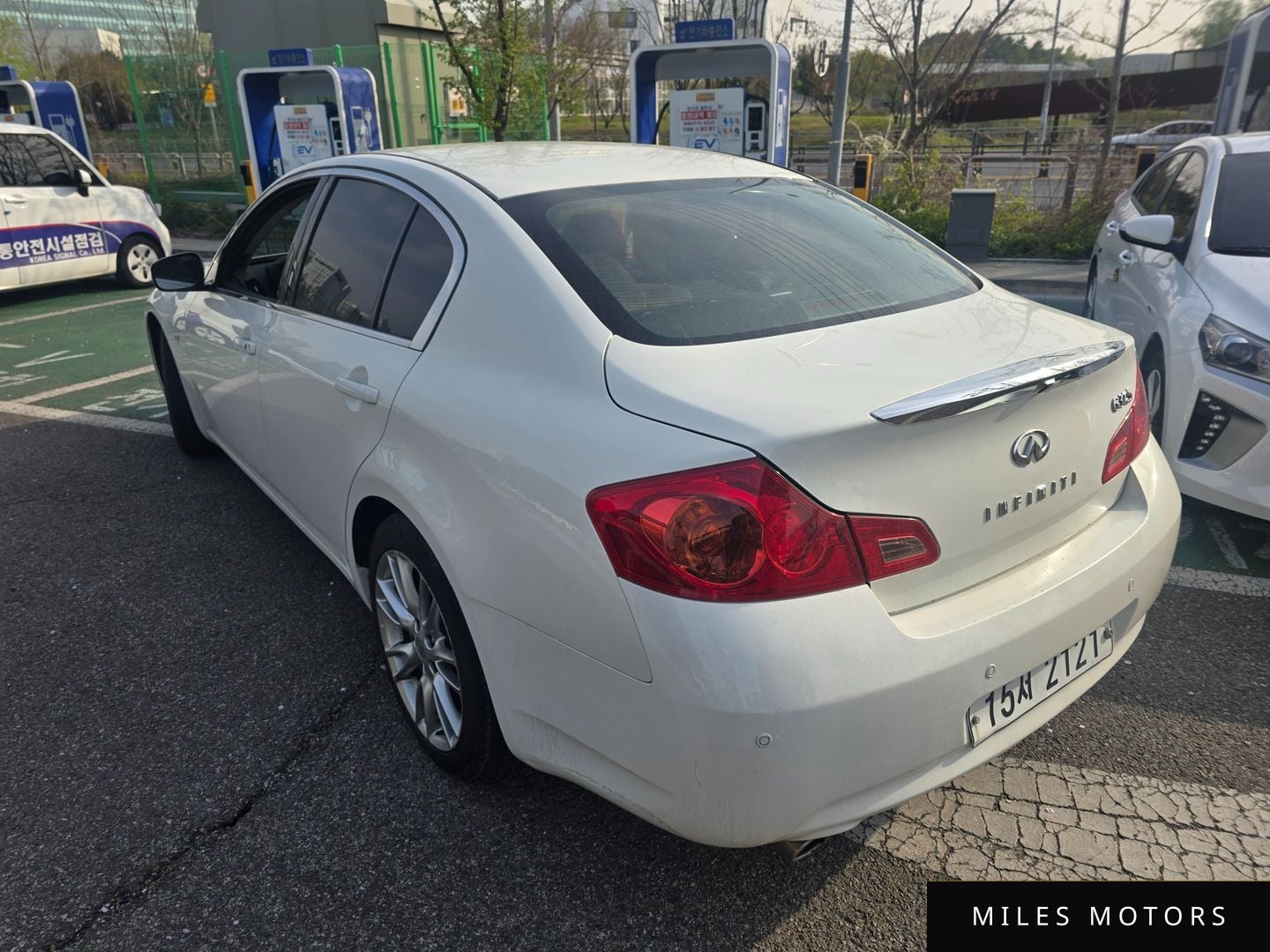Infiniti G37 2010 — миниатюра 6