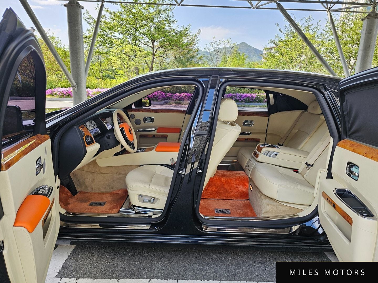 Rolls-Royce 고스트 2013 — миниатюра 7