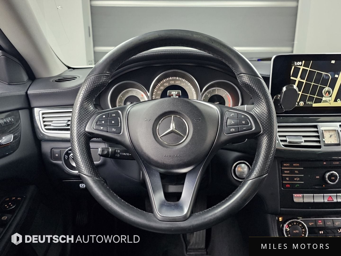 Mercedes-Benz CLS-Class W218 2015 — миниатюра 12