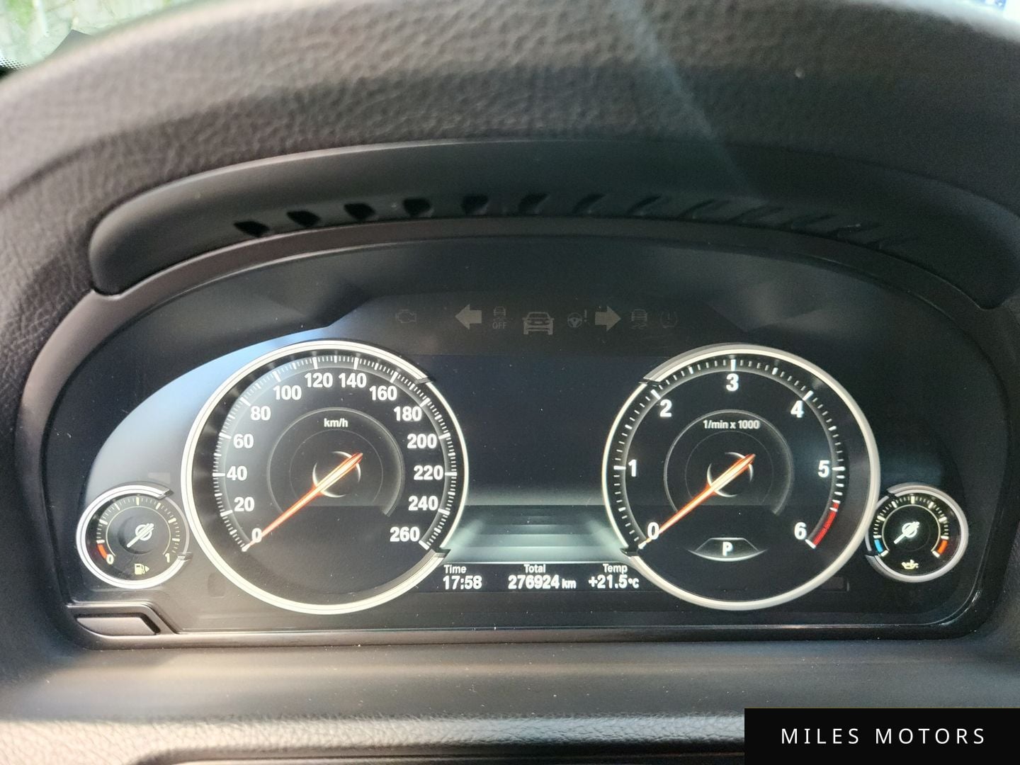 BMW 5 Series GT (F07) 2017 — миниатюра 10