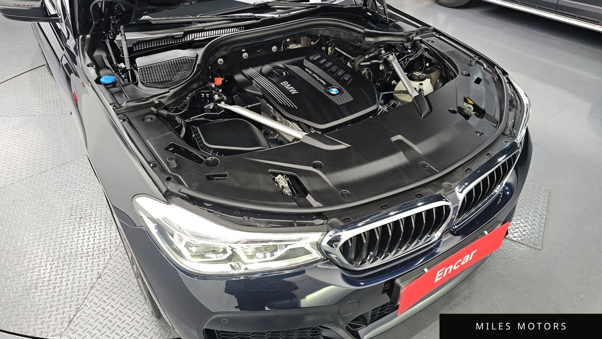 BMW 6 Series GT (G32) 2019 — миниатюра 6