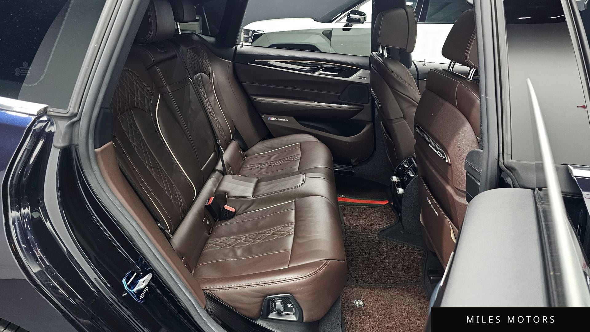 BMW 6 Series GT (G32) 2019 — миниатюра 11