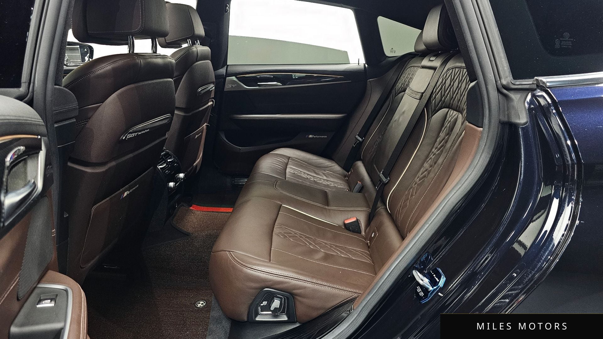BMW 6 Series GT (G32) 2019 — миниатюра 12