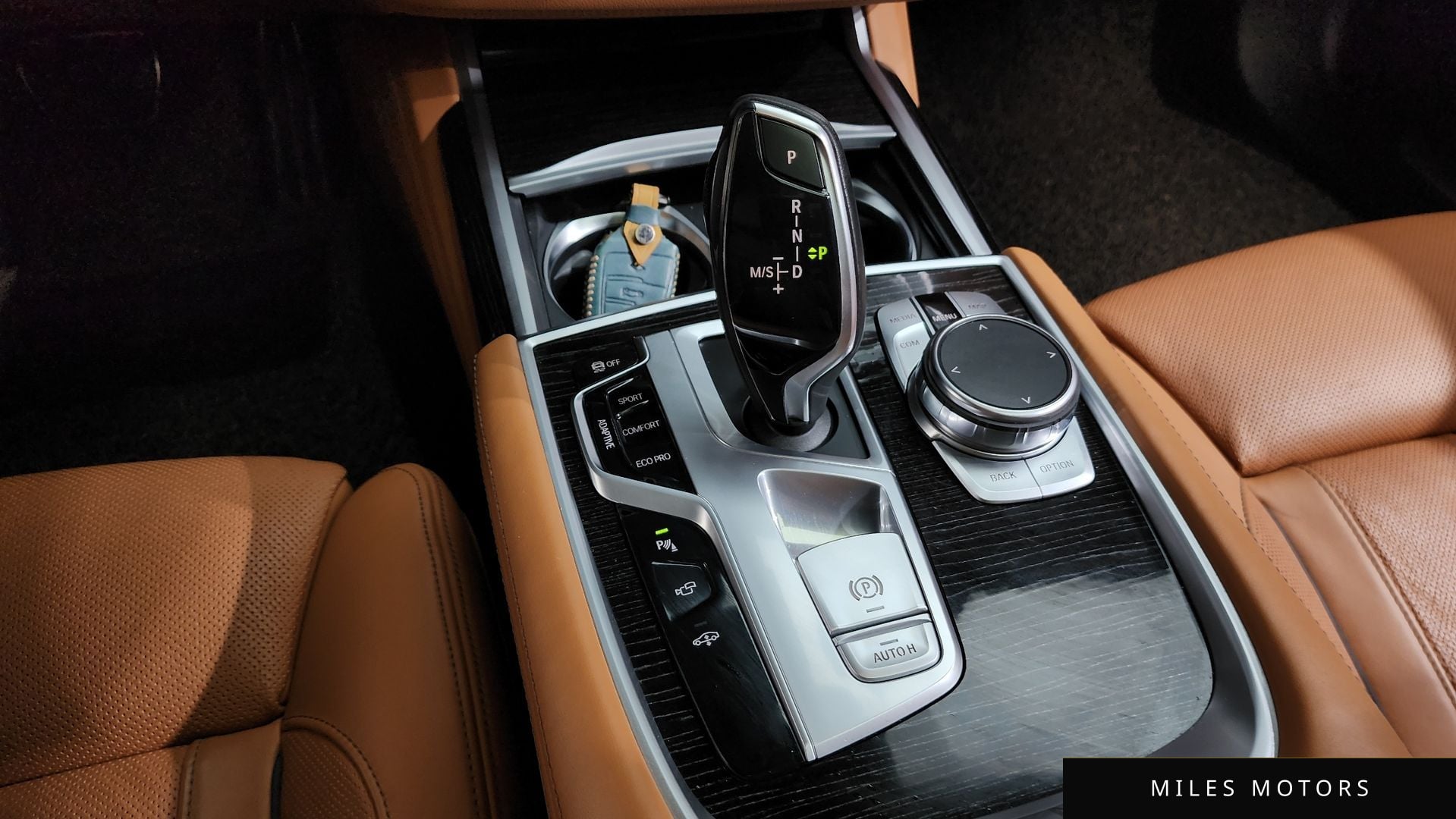 BMW 7 Series (G11) 2018 — миниатюра 12