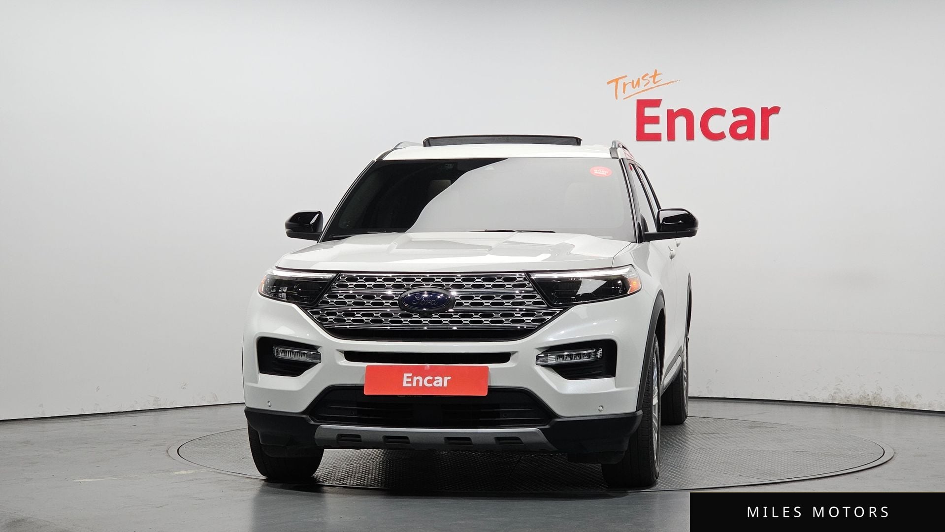 Ford Explorer 2020 — миниатюра 3