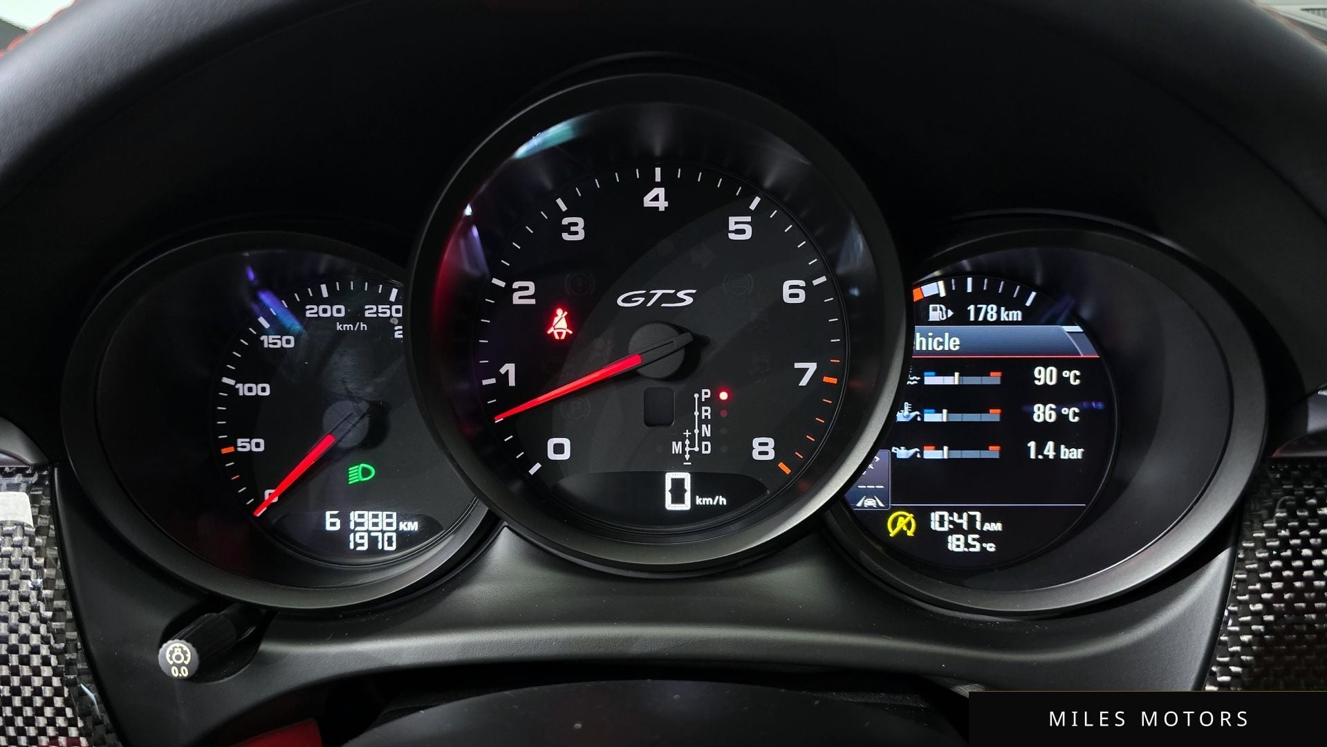 Porsche Macan 2017 — миниатюра 8
