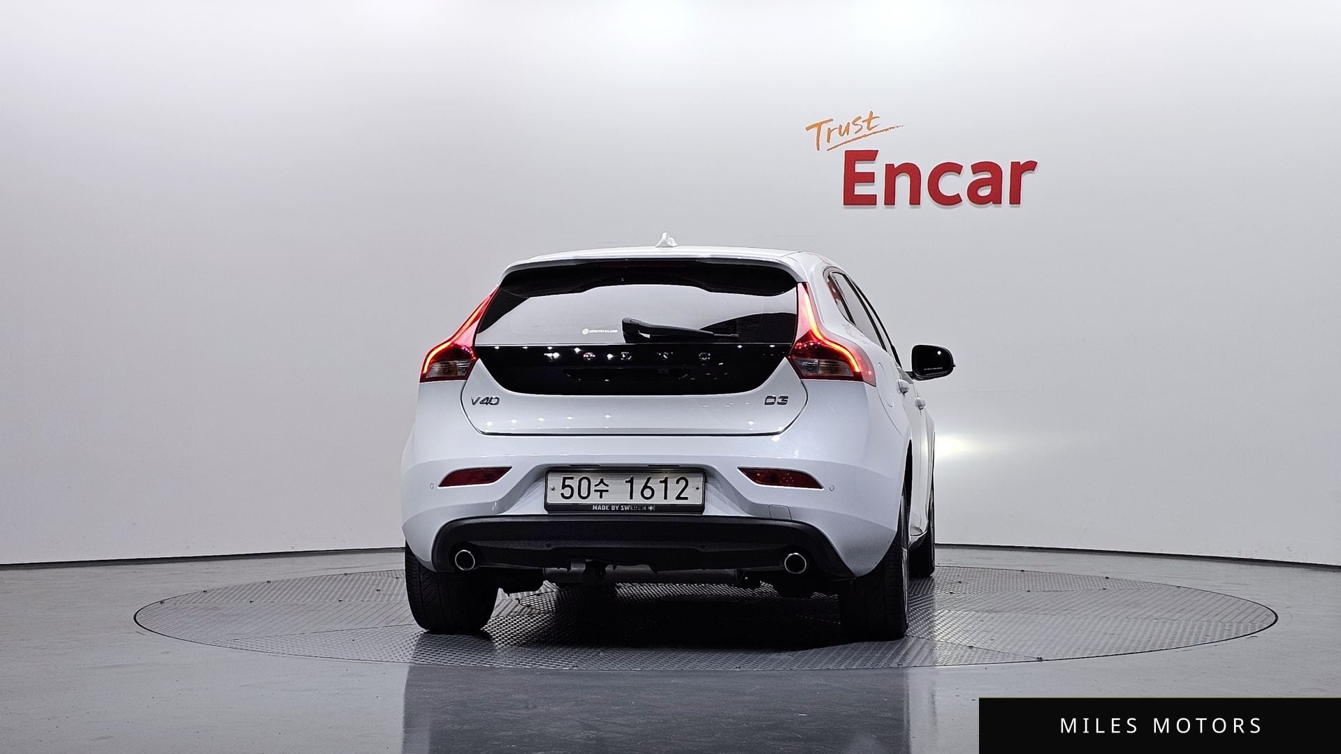 Volvo V40 2018 — миниатюра 4