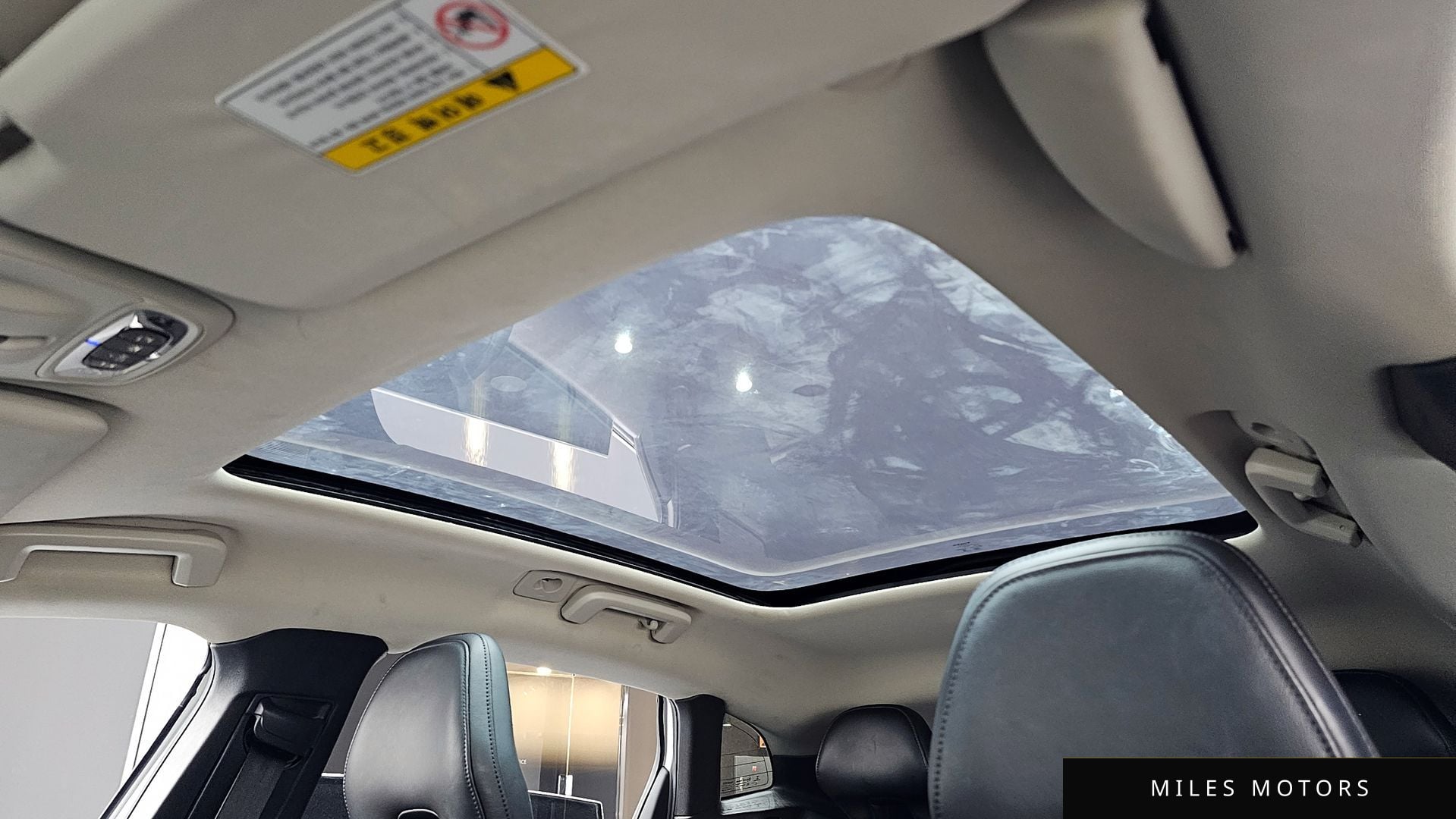 Volvo V40 2018 — миниатюра 19
