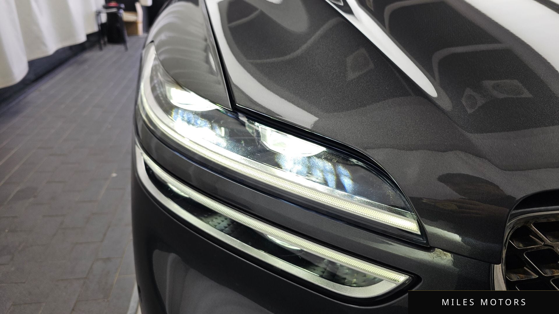 Genesis GV70 2021 — миниатюра 8