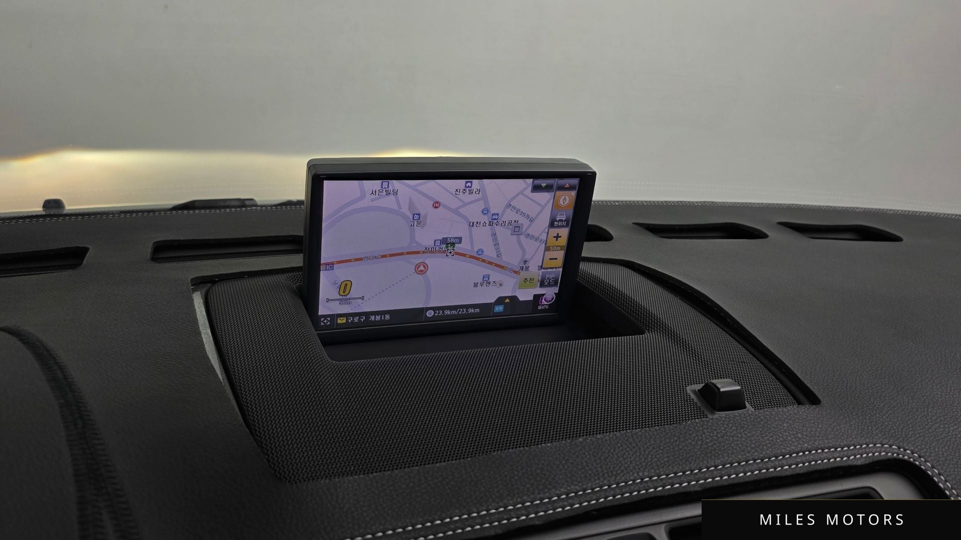 Volvo C30 2010 — миниатюра 14