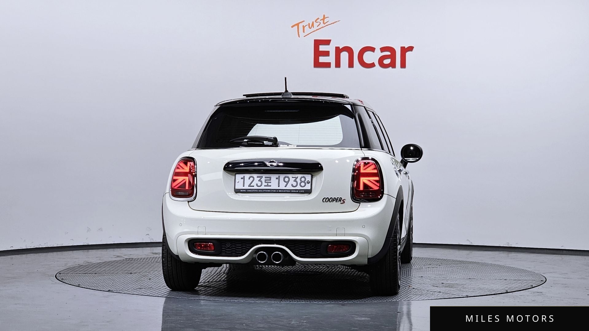 MINI Cooper S 2020 — миниатюра 4