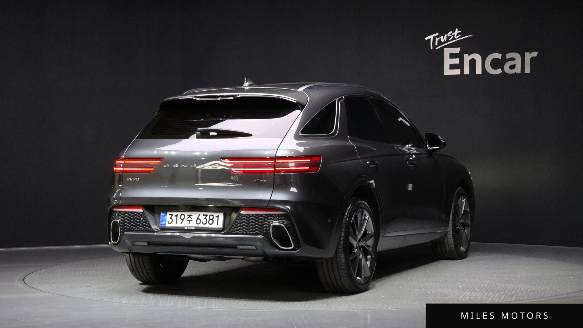 Genesis GV70 2022 — миниатюра 2