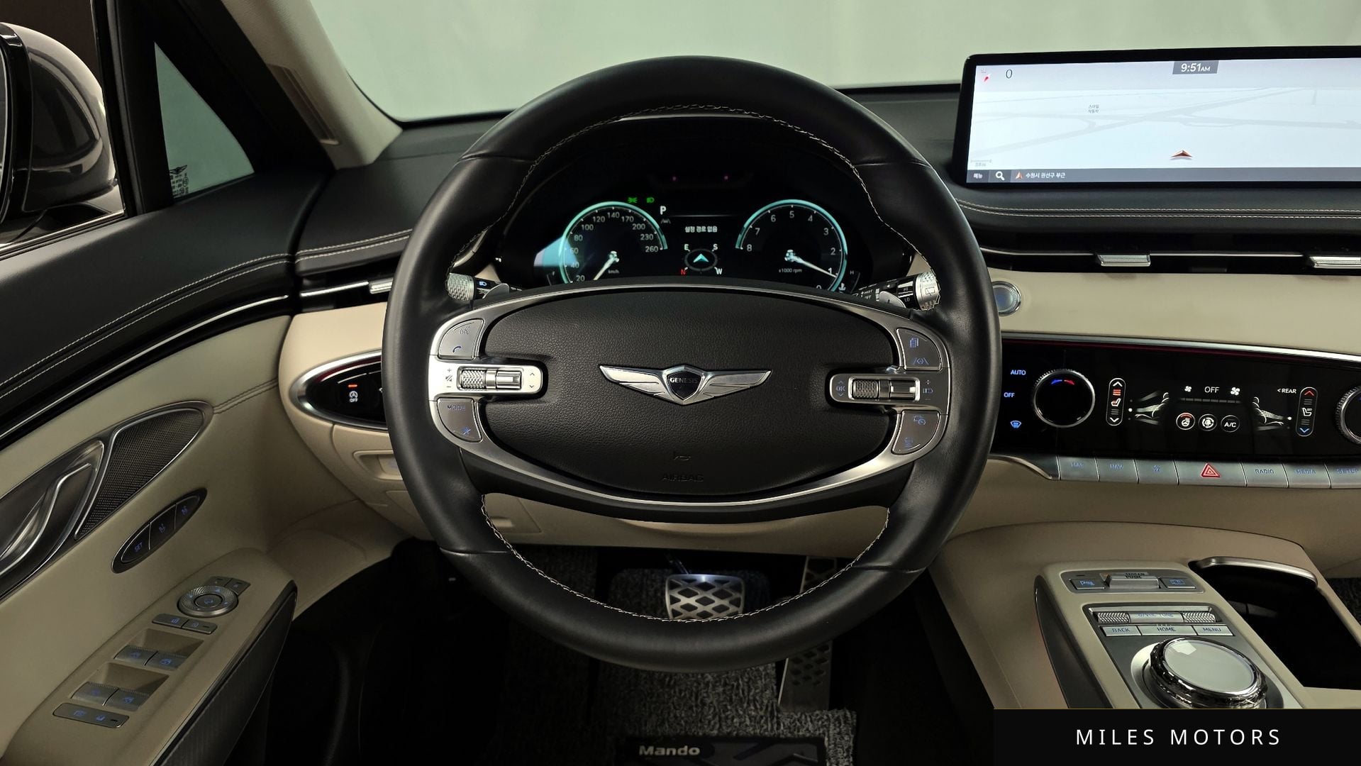 Genesis GV70 2022 — миниатюра 12
