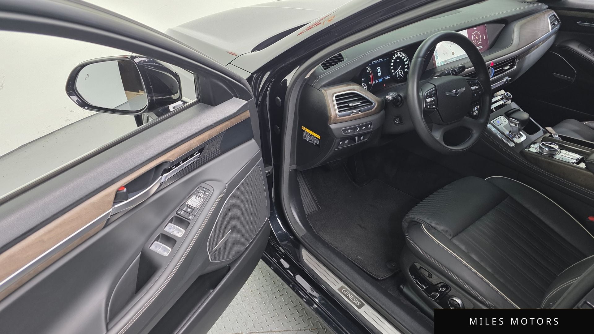 Genesis G90 2019 — миниатюра 12
