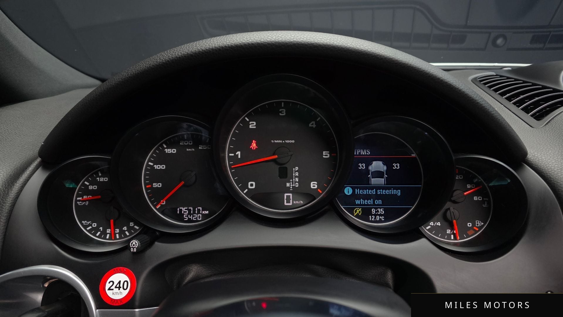 Porsche Cayenne 2017 — миниатюра 8