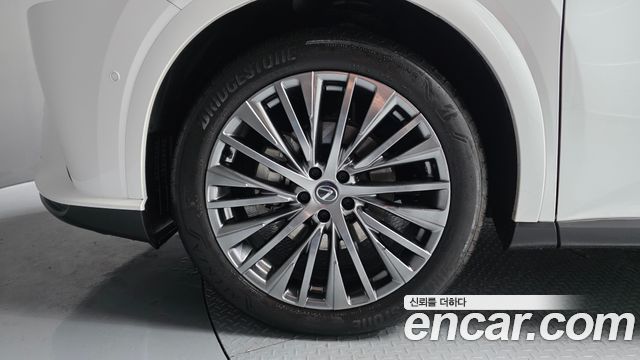Лексус RX350h 2024 — миниатюра 5