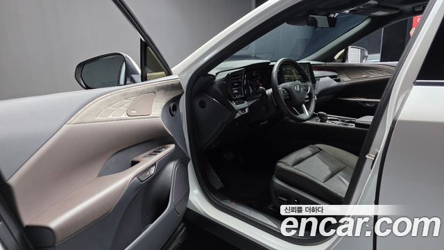 Лексус RX350h 2024 — миниатюра 13