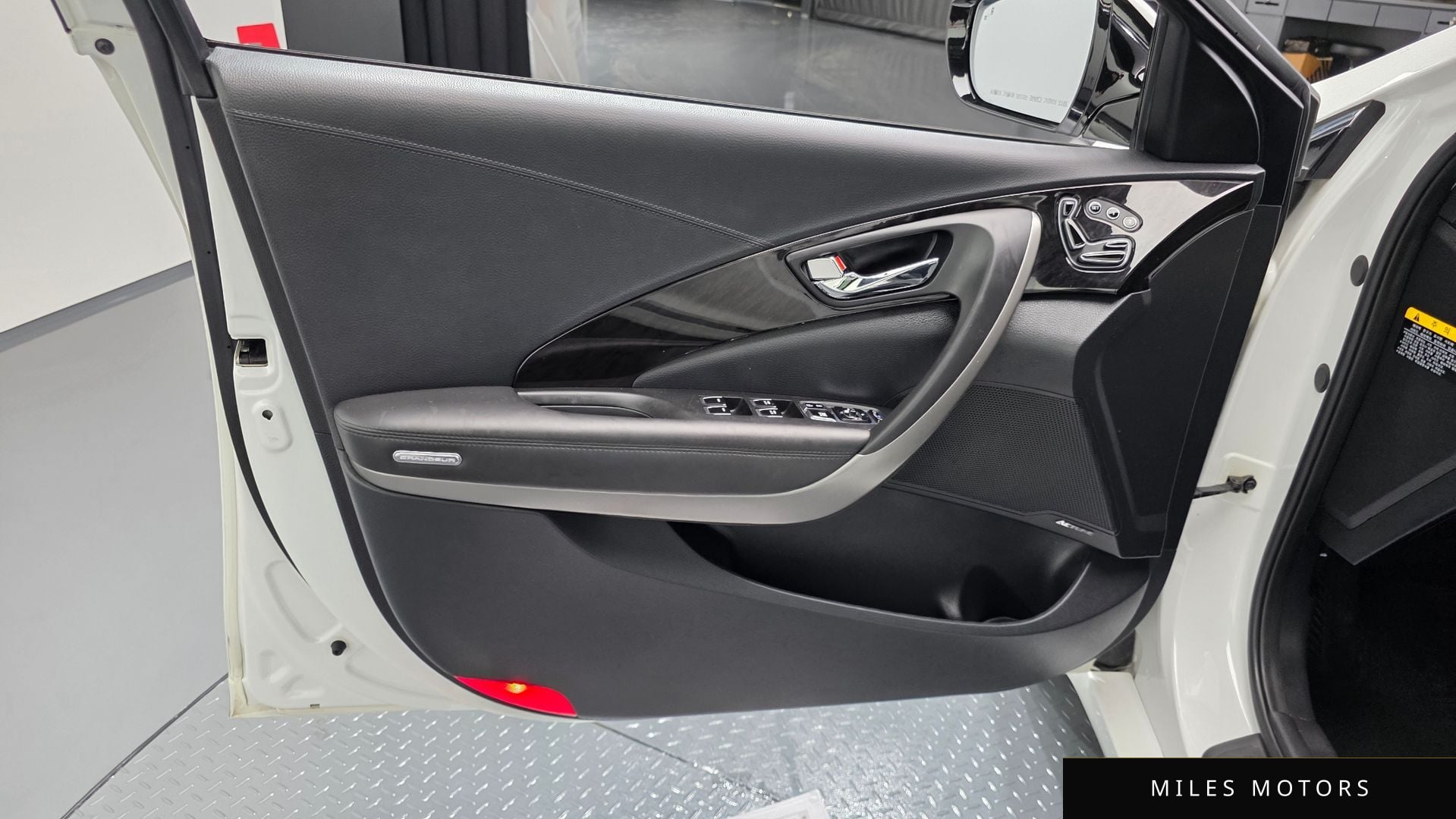 Hyundai Grandeur 2017 — миниатюра 14