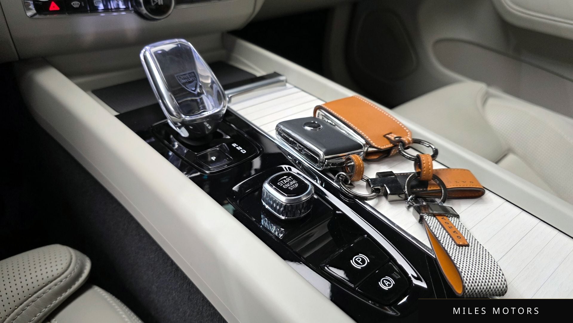 Volvo XC60 2026 — миниатюра 12