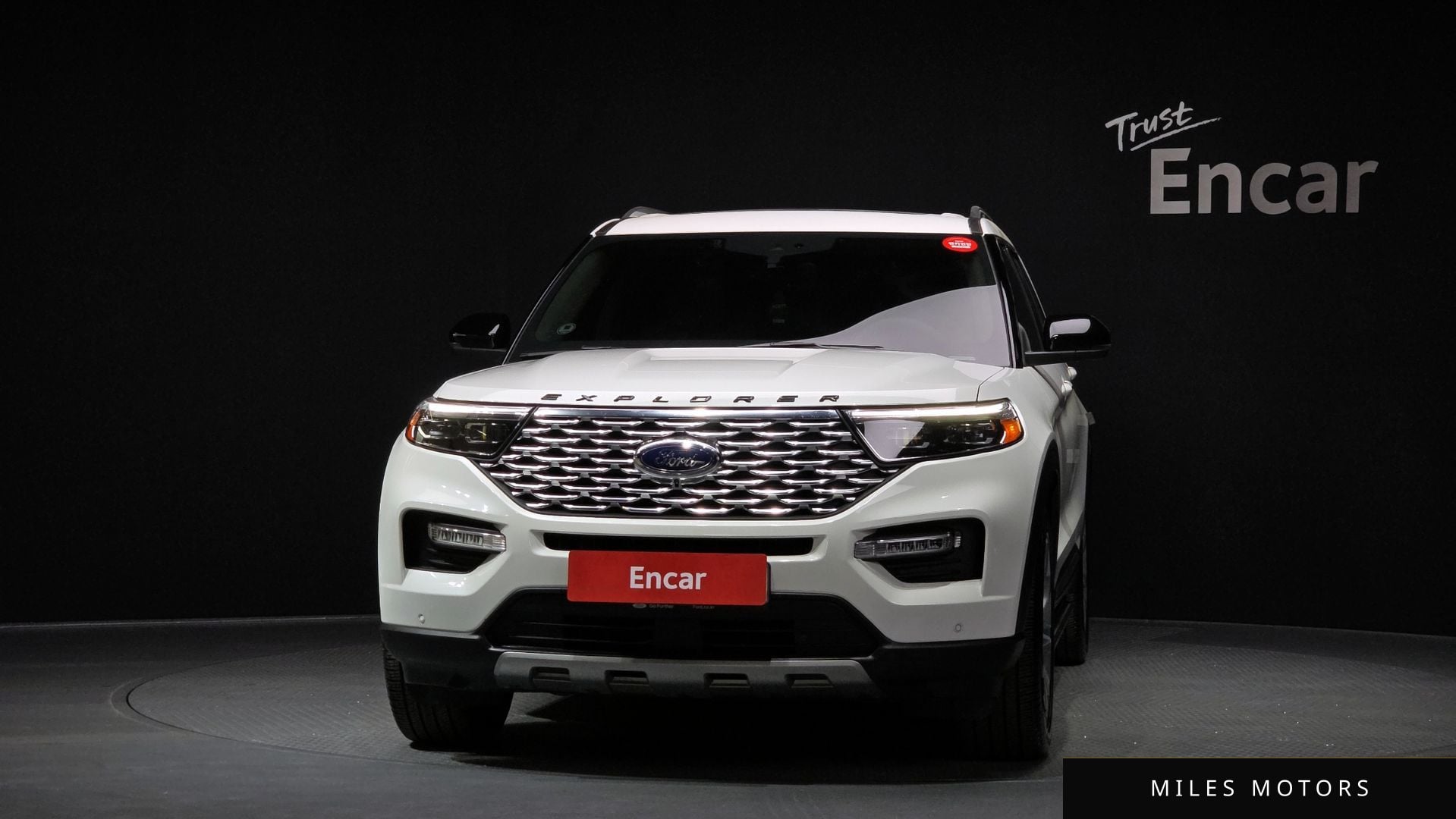 Ford Explorer 2021 — миниатюра 3