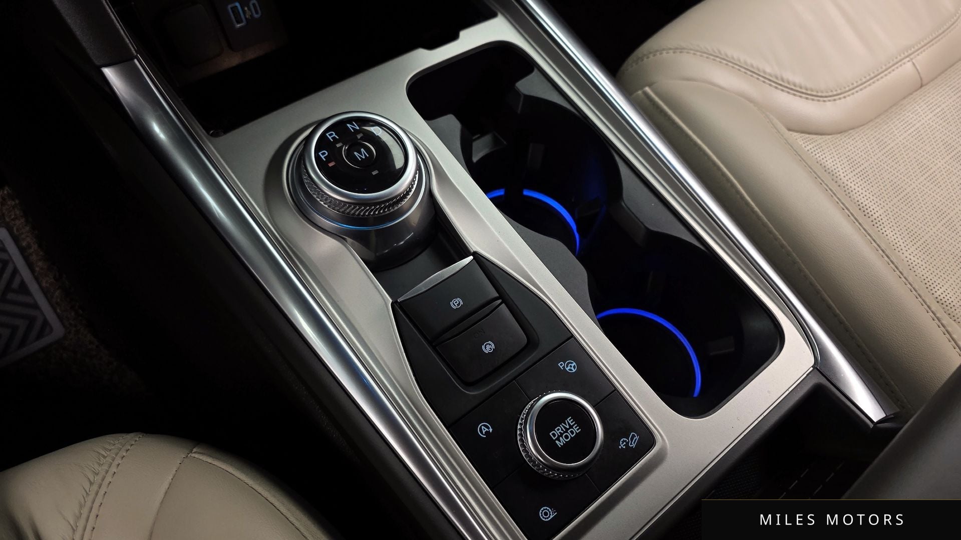 Ford Explorer 2021 — миниатюра 12