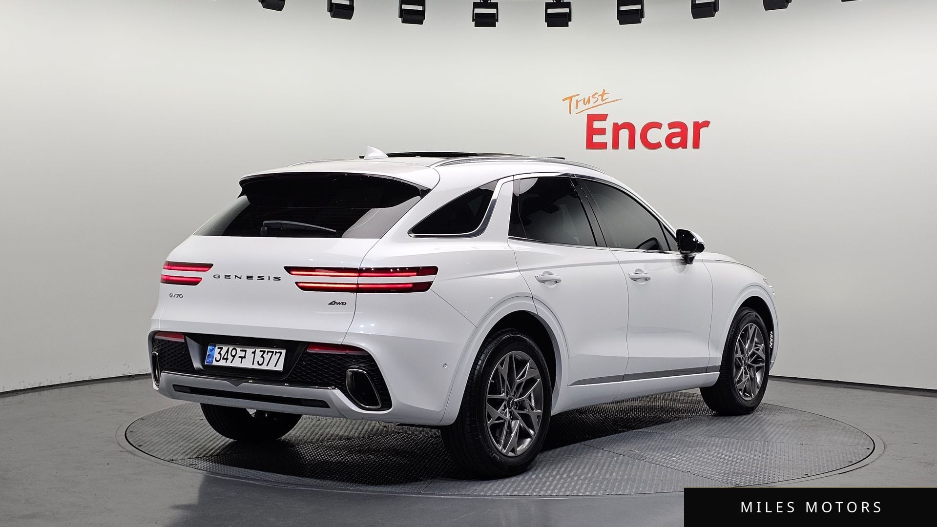 Genesis GV70 2024 — миниатюра 2