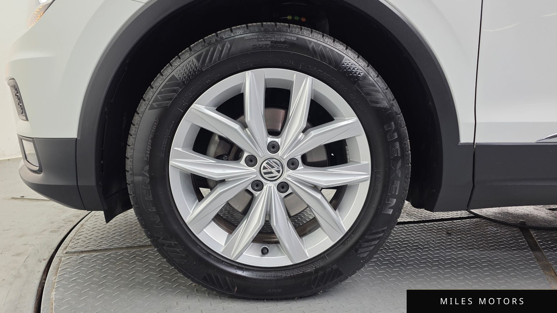 Volkswagen 티구안 2018 — миниатюра 5