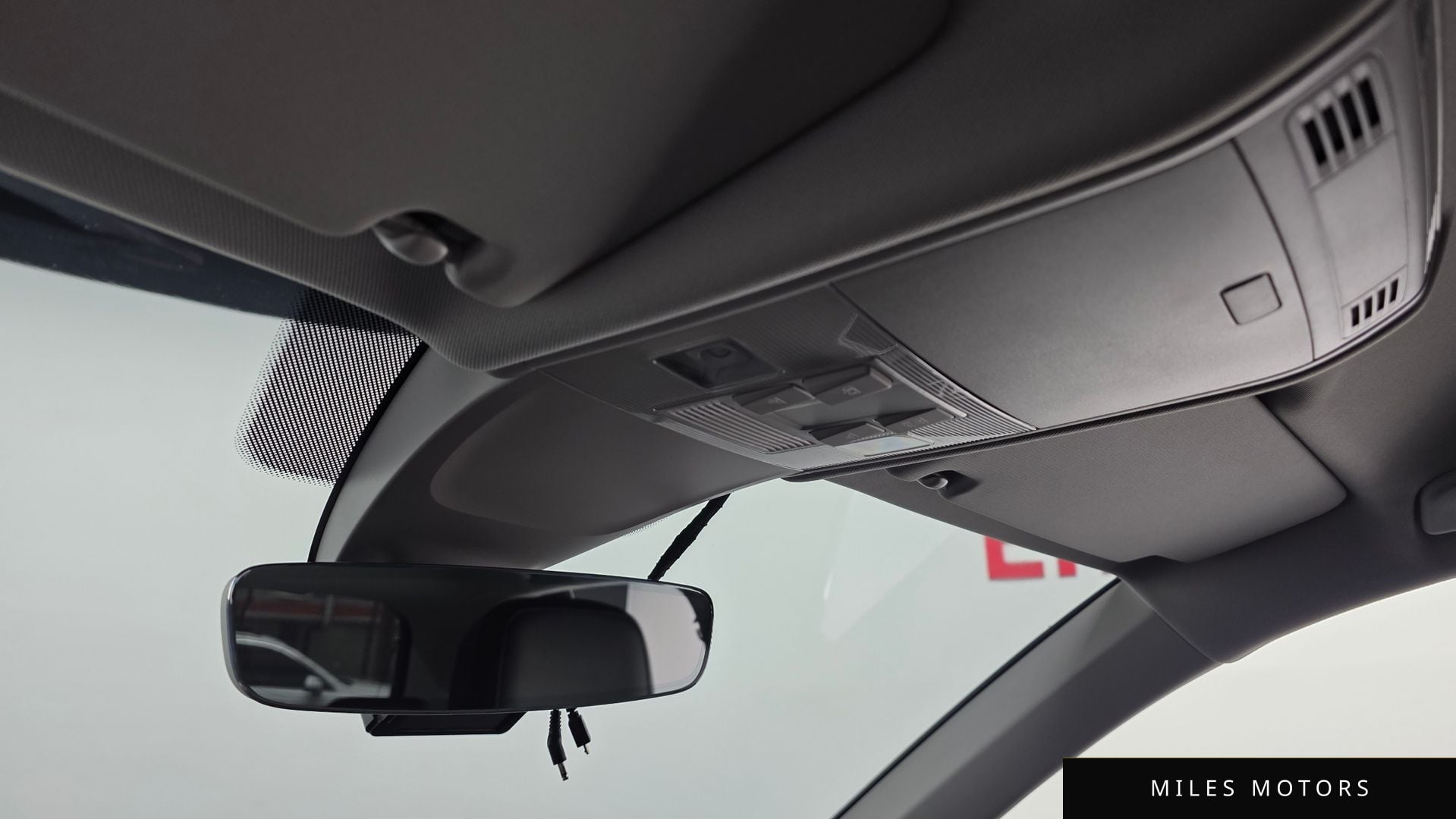 Volkswagen 티구안 2018 — миниатюра 25