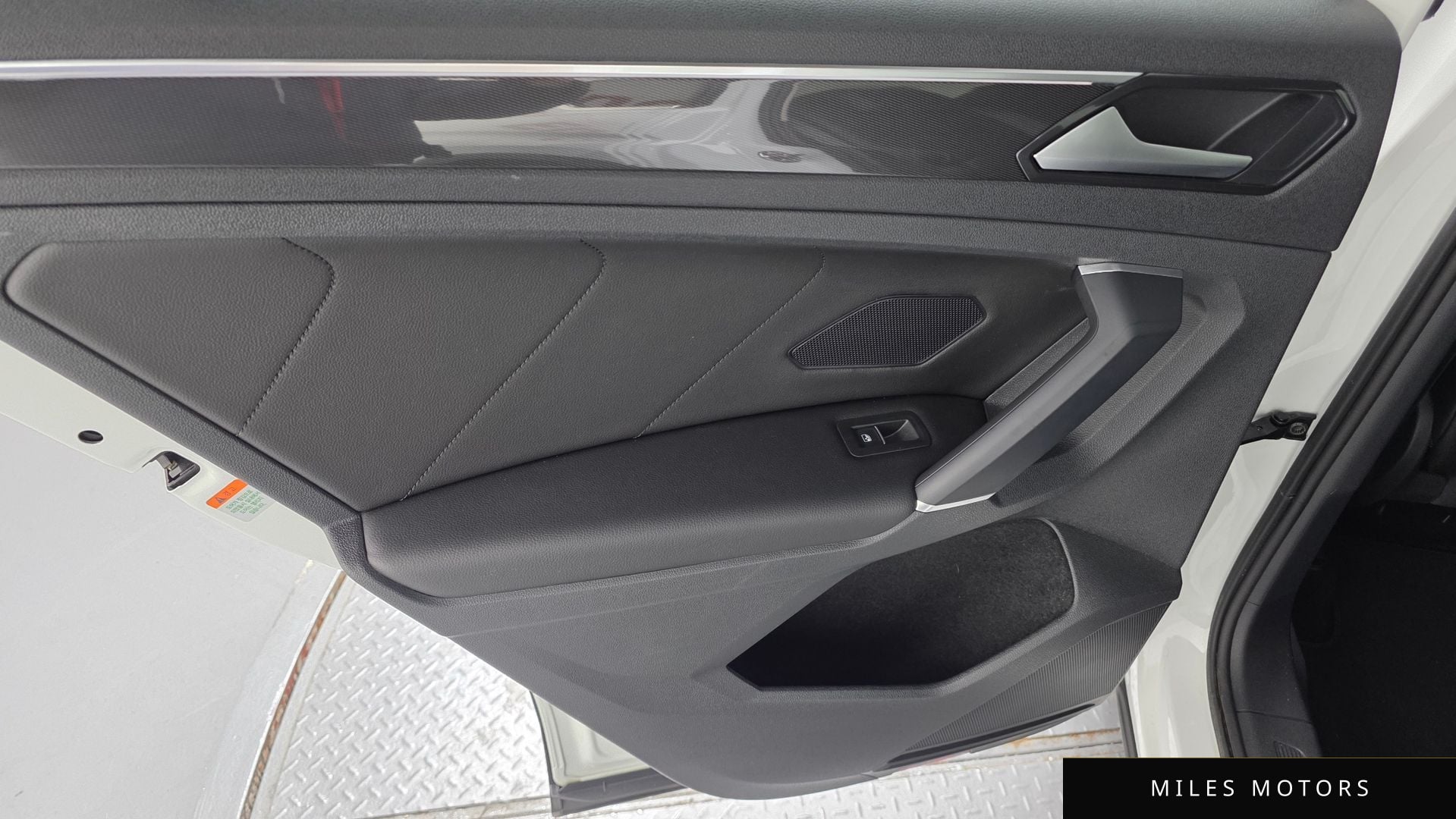 Volkswagen 티구안 2018 — миниатюра 15