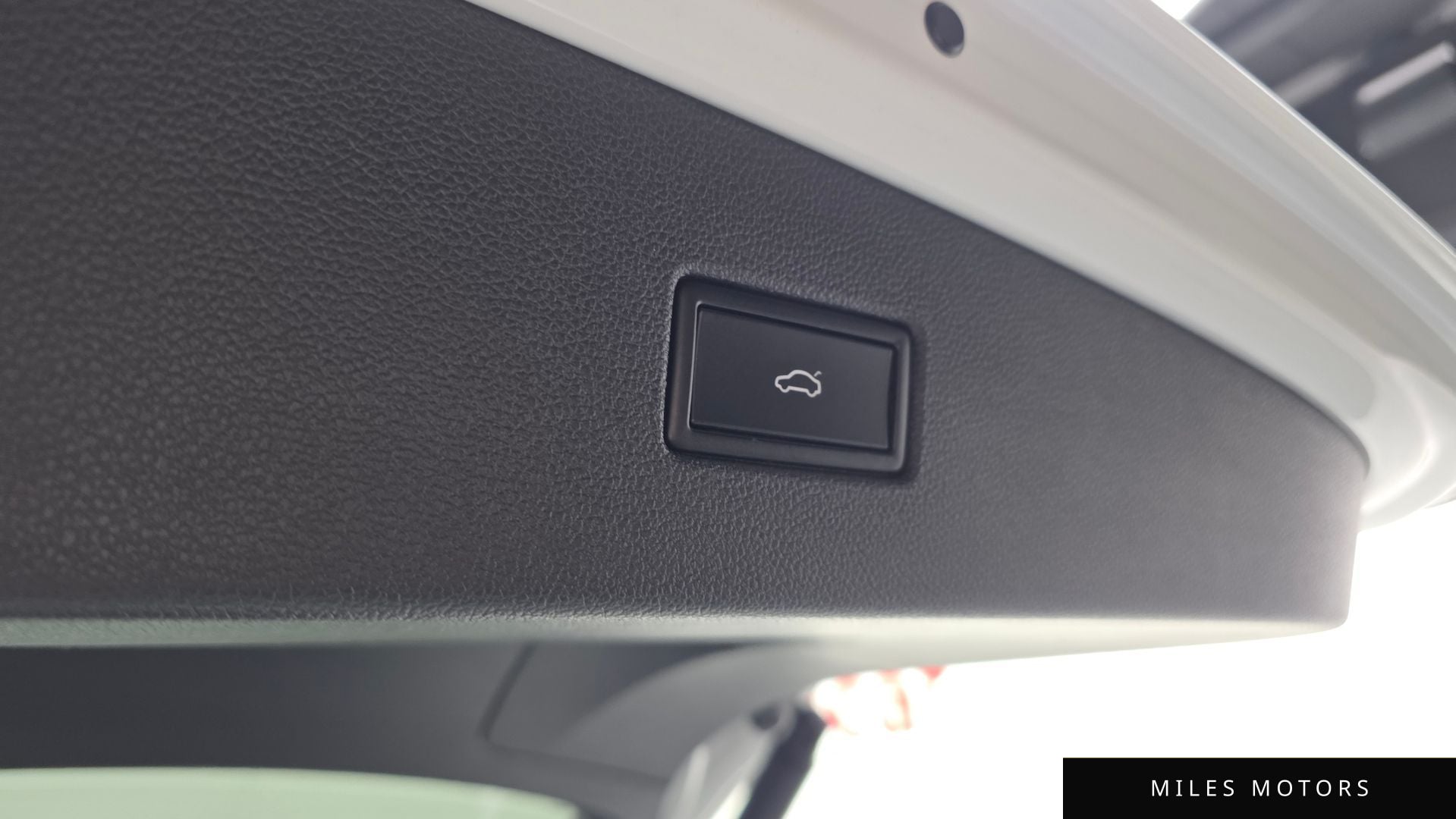 Volkswagen 티구안 2018 — миниатюра 30
