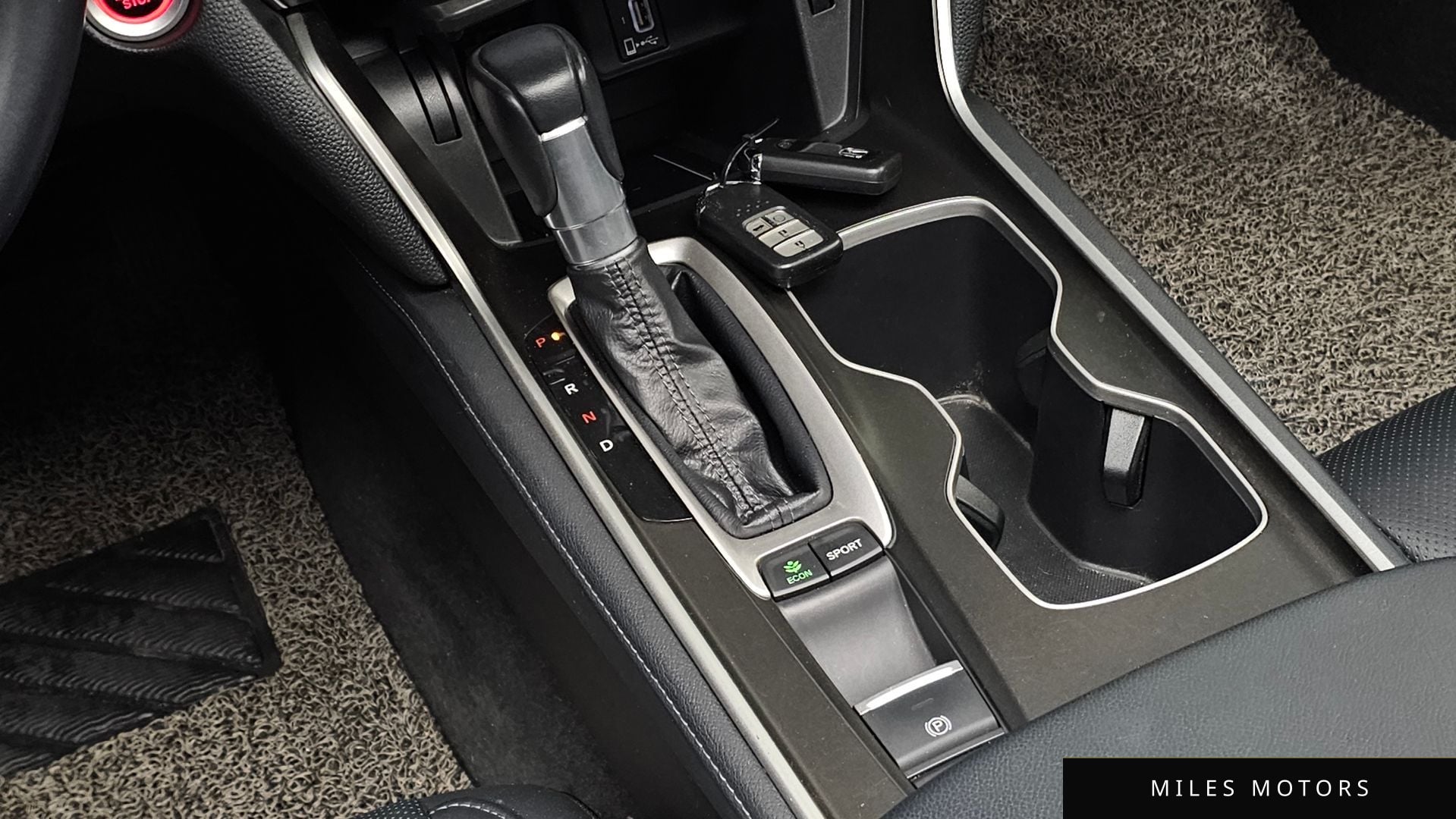 Honda Accord 2018 — миниатюра 9