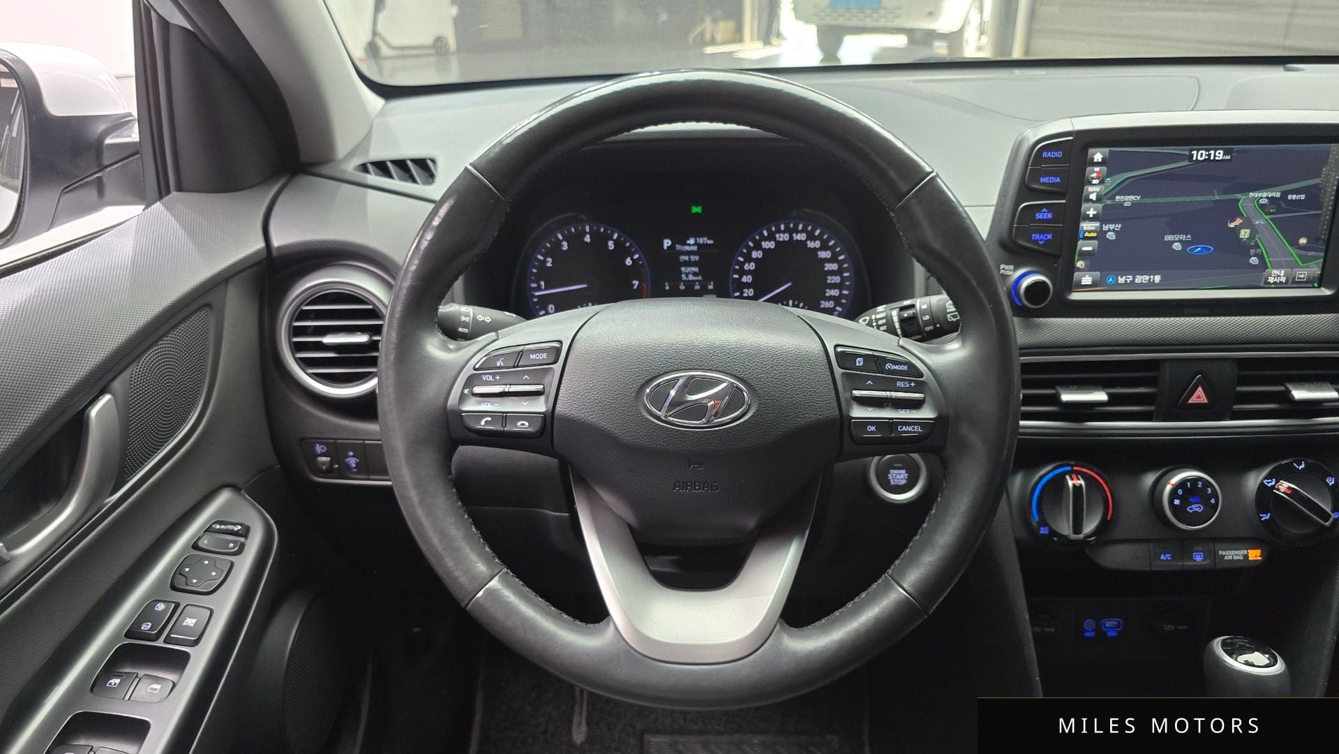 Hyundai 코나 2018 — миниатюра 21